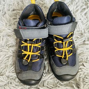 Keen shoes